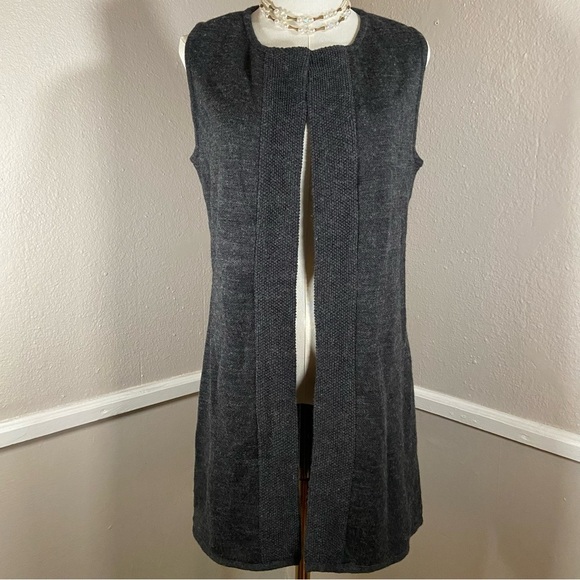 Tahari Merino Wool Open Front Knit Sweater Vest Gray Size Small - Picture 10 of 10